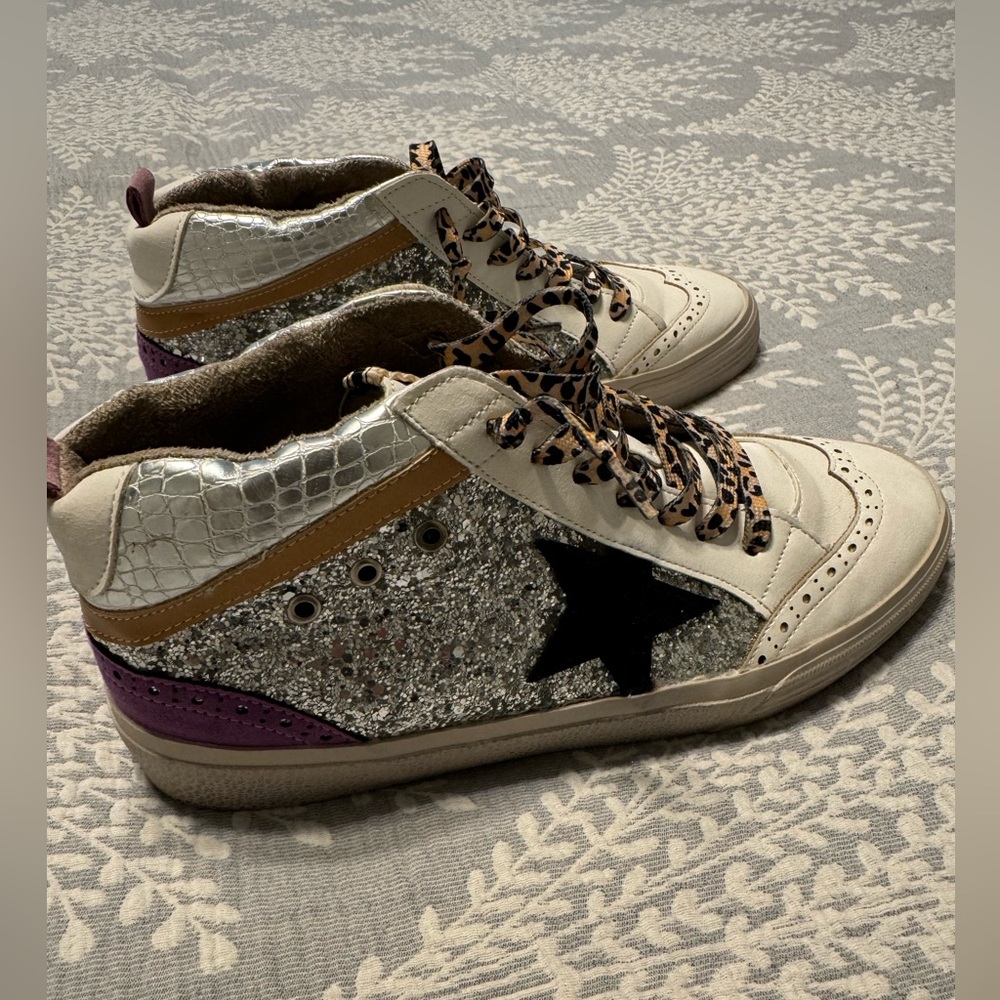 Rina Hi Top Sneaker